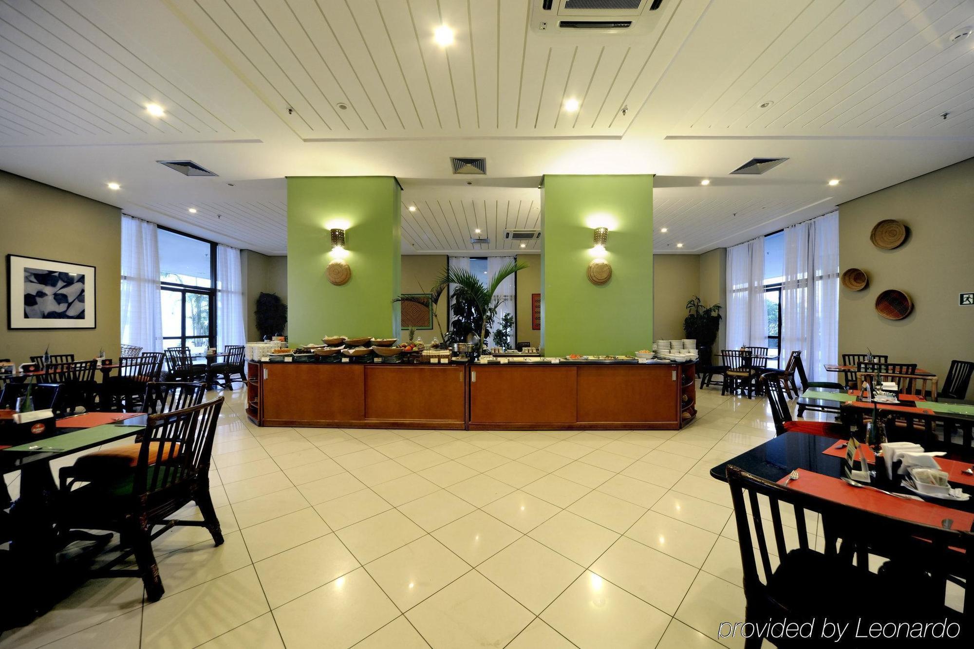 Wyndham Garden Manaus Hotel Restaurante foto